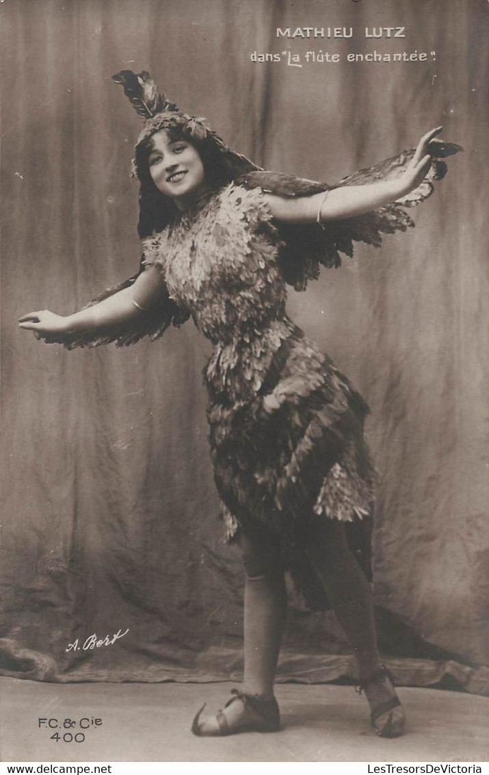 CPA Mathieu Lutz - Dans La Flute Enchantée - A Bert - Costume En Plumes - Artisti