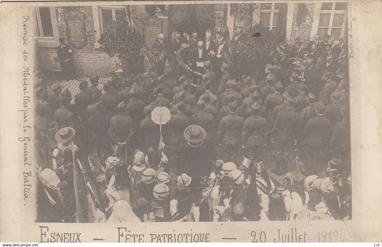 Esneux  Fête Patriotique 20 Juillet 1919  Remise Des Medailles Par Le Général Baltia   MILITAIR SOLDATS - Esneux