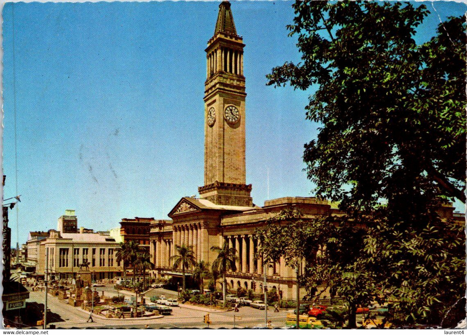 (2 J 60) (OZ)  Australia - QLD - Brisbane Town Hall (posted In 1963 With QUEEN Elizabeth Stamp - Stamp Unusual Position) - Brisbane