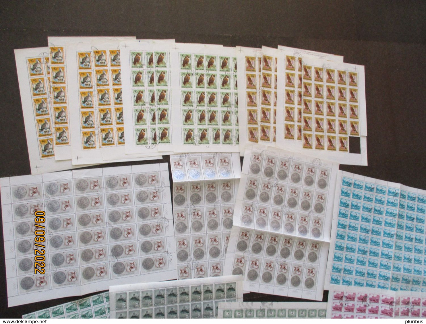 HUNGARY SHEETS AND PARTS OF SHEETS OF OLD STAMPS - Feuilles Complètes Et Multiples