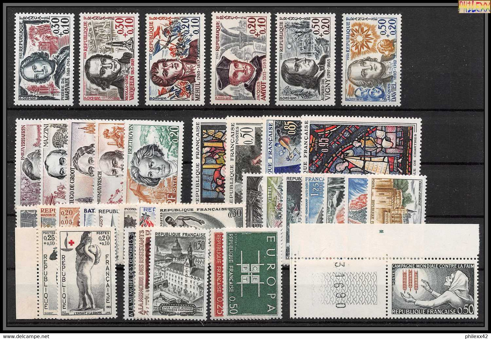 Départ 1 EURO - FRANCE COMPLET 1960 / 1969 NEUF ** A SAISIR COTE 388 EUROS VOIR SCANS