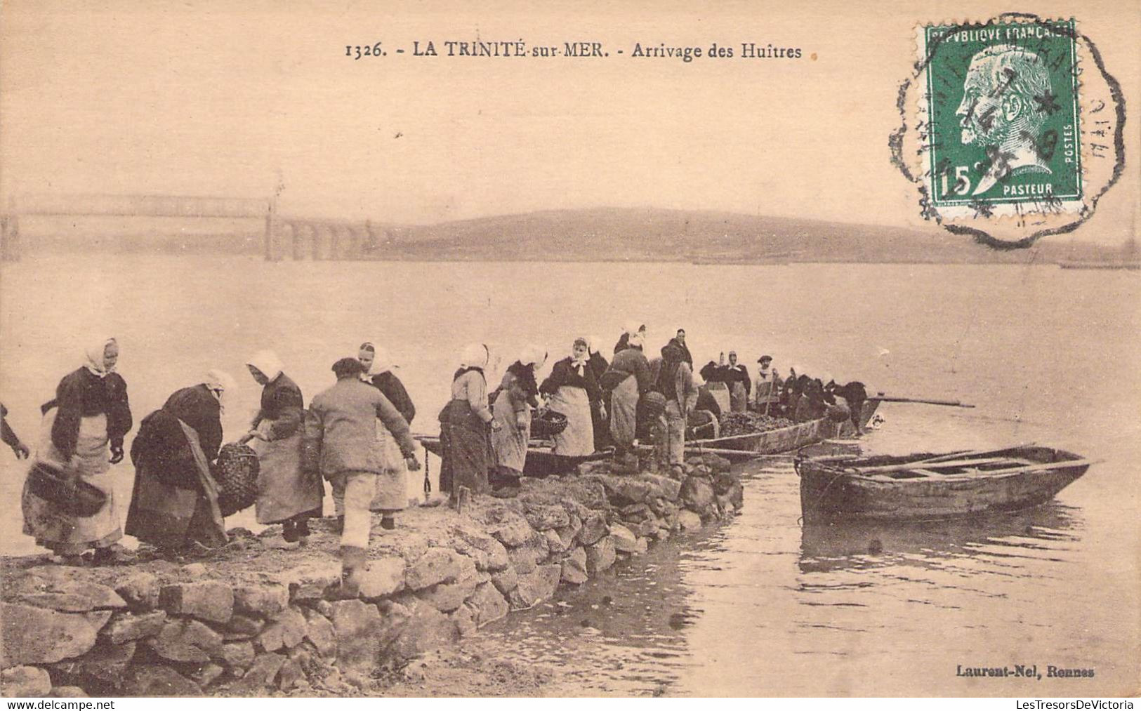 CPA - France - La Trinité Sur Mer - Arrivage Des Huitres - Animée - Côte - Bateau - Mer - Oblitération Ambulante -1925 - La Trinite Sur Mer