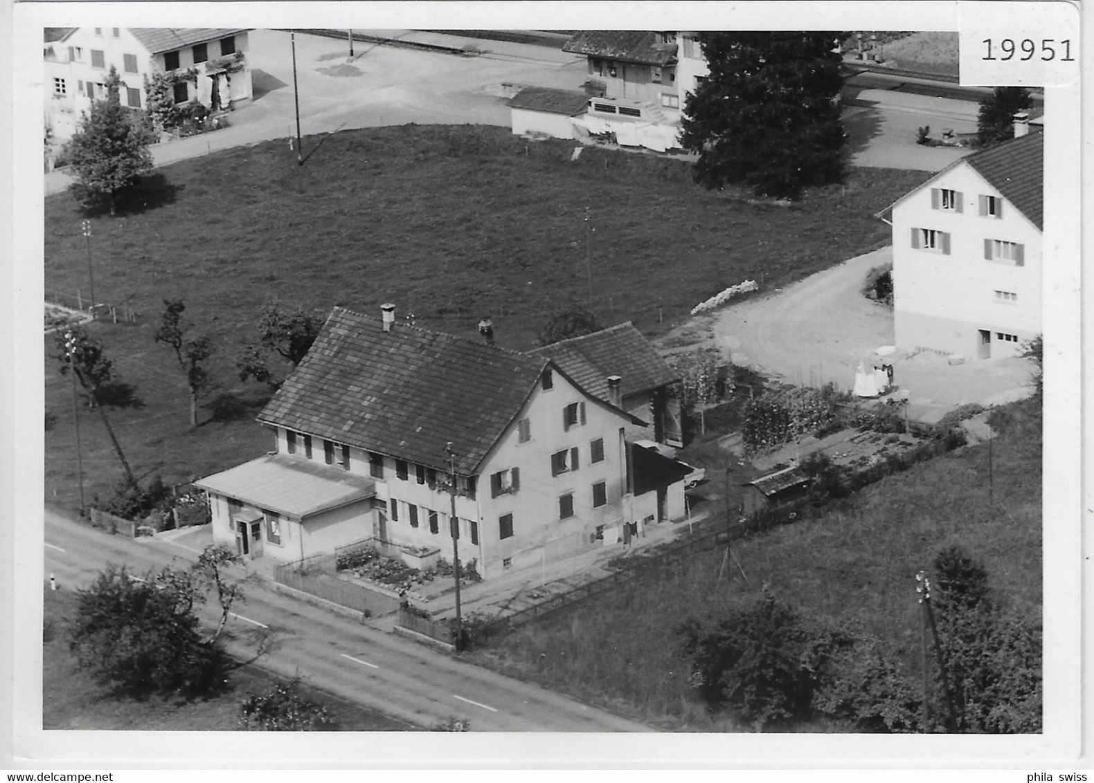 Flugaufnahme Zell ZH Alte Tösstalstr. - Foto: 90x125mm - Zell