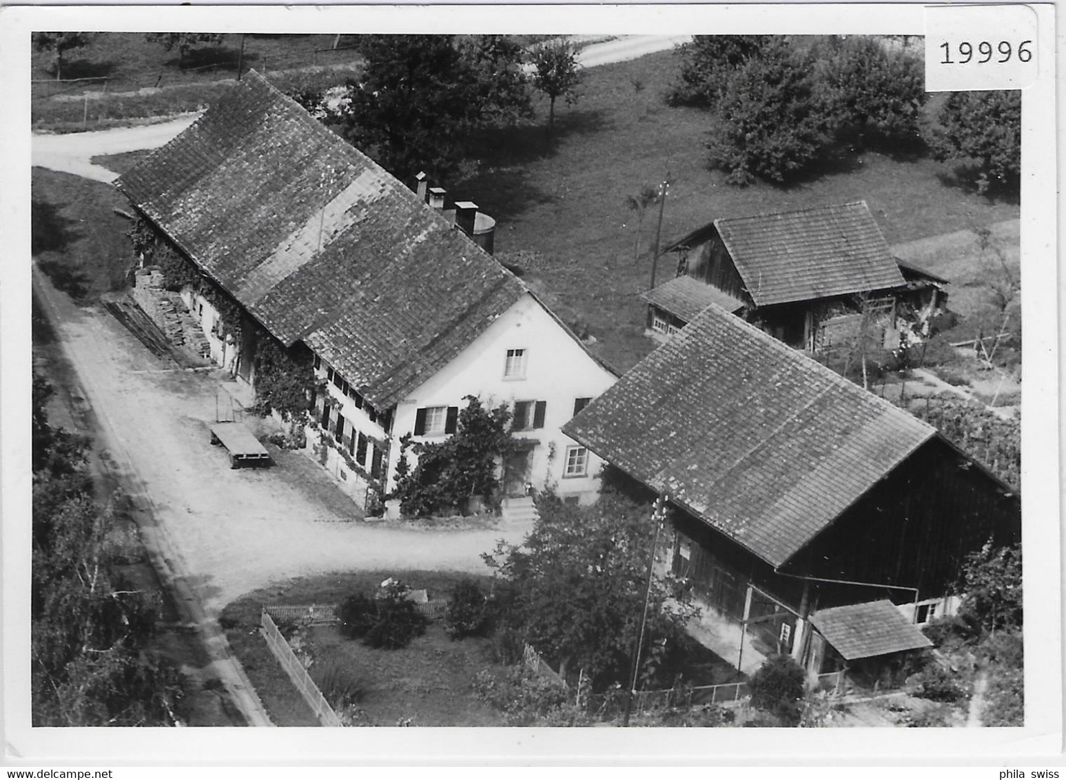 Flugaufnahme Kollbrunn Zell Cholihof, Tösstalerstr. 77, 79 - Foto: 90x125mm - Zell