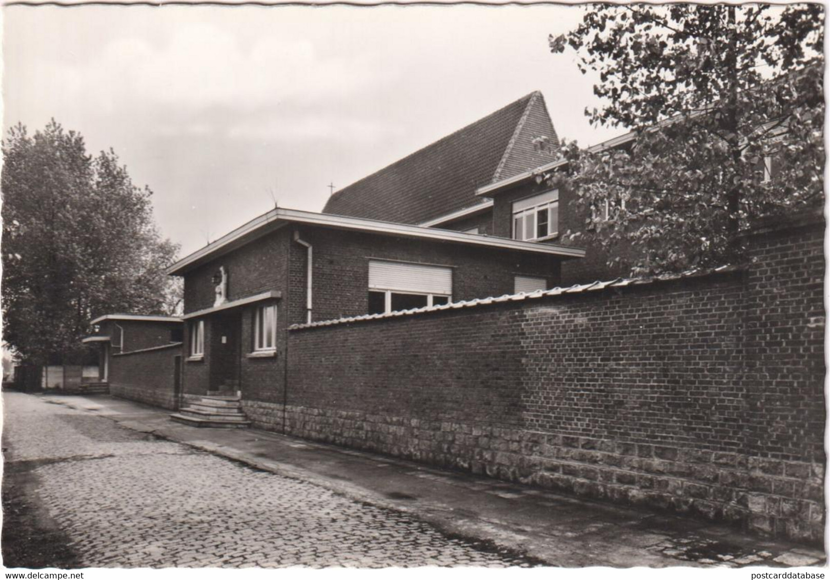 Lint - Dominikanessen Van Bethanië - Ingang Klooster - Lint