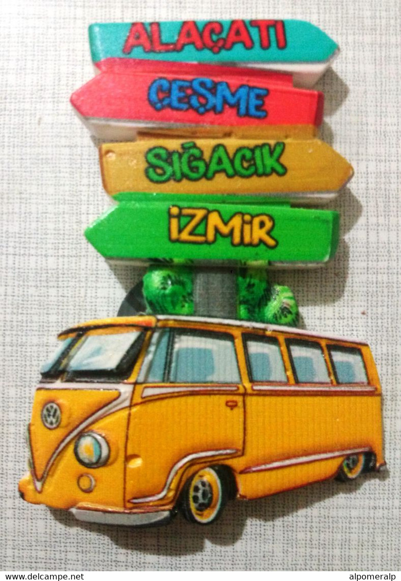 Magnet, Classic Volkswagen Camper Van, Alaçati & Çeşme, Izmir 6 X 8cm - Autres & Non Classés