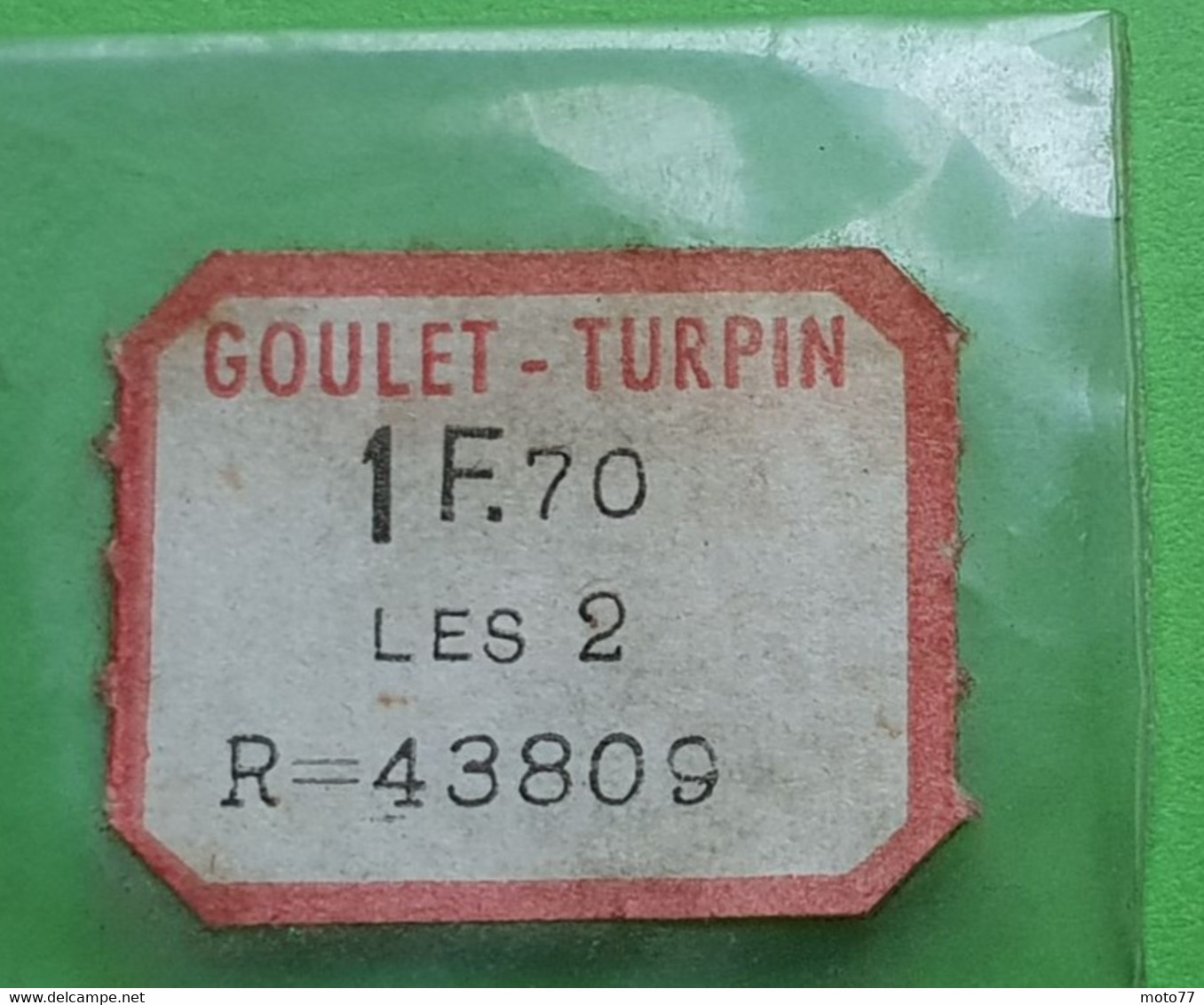 2 Anciens NAPPERONS Rond - Environ Diamètre 22 Cm - Plastique - "neuf De Stock" Magasin GOULET TURPIN Reims - Vers 1960 - Encajes Y Tejidos