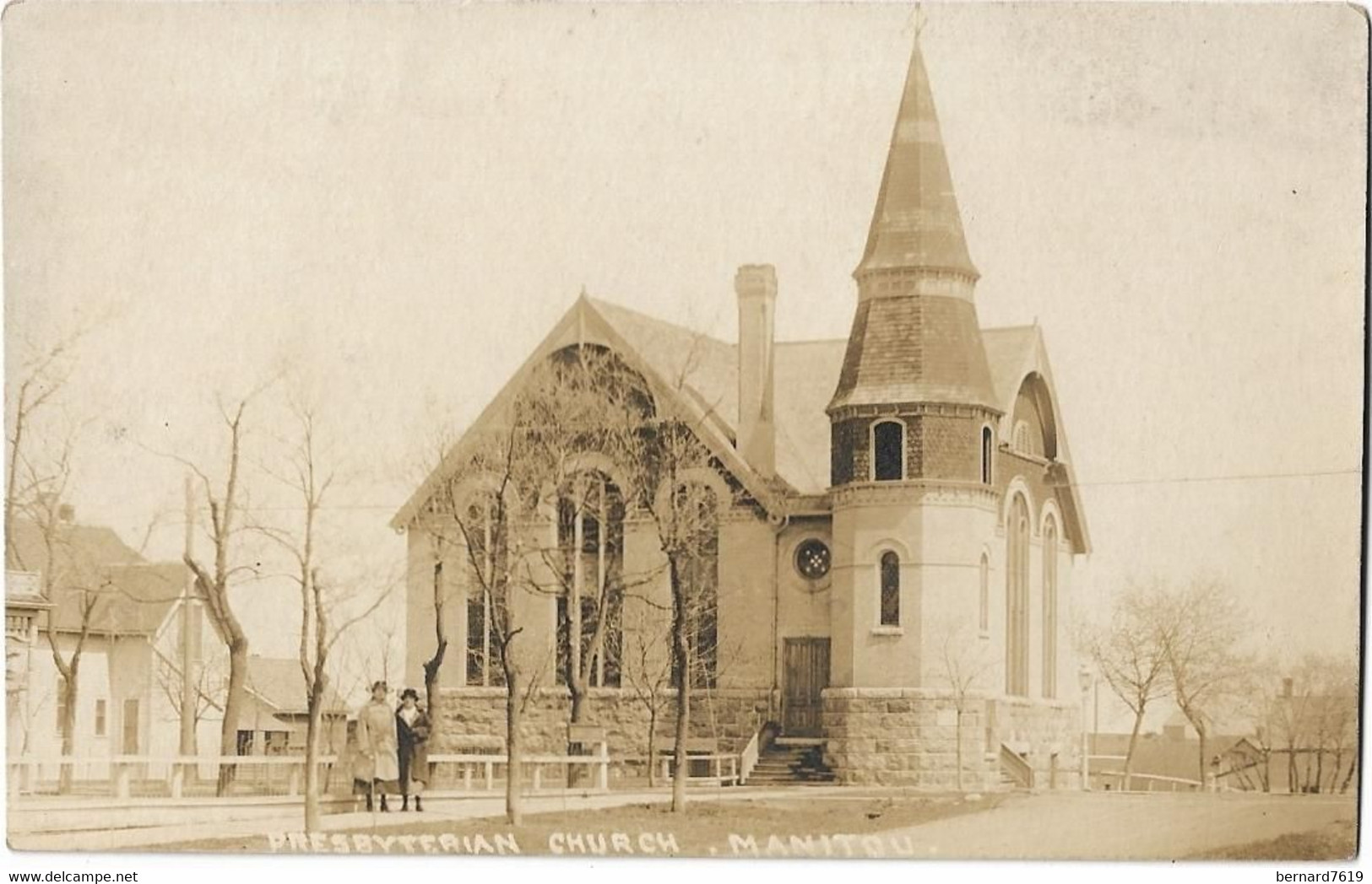 Canada     Manitou - Presbyterian  Church  - Carte Photo P C  Edwards  Killarney  , Man - Other & Unclassified