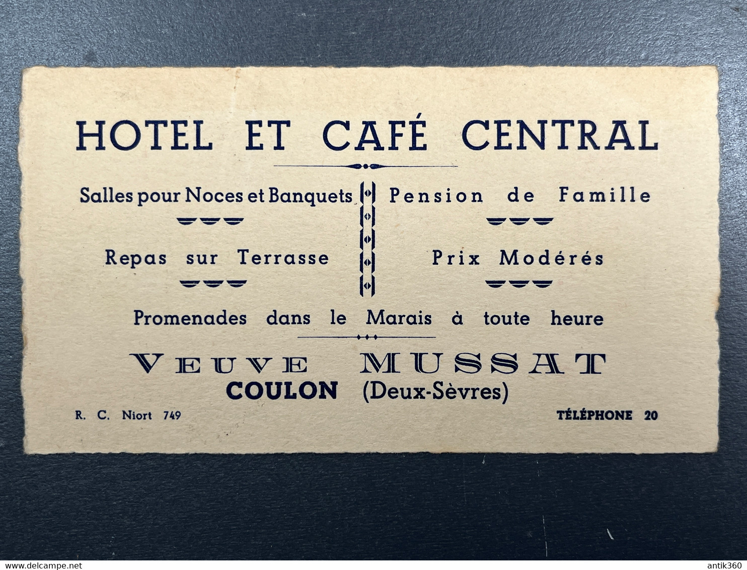 Facture / Note Hôtel Et Café Central Veuve Mussat COULON Deux Sèvres 1938 - 1900 – 1949