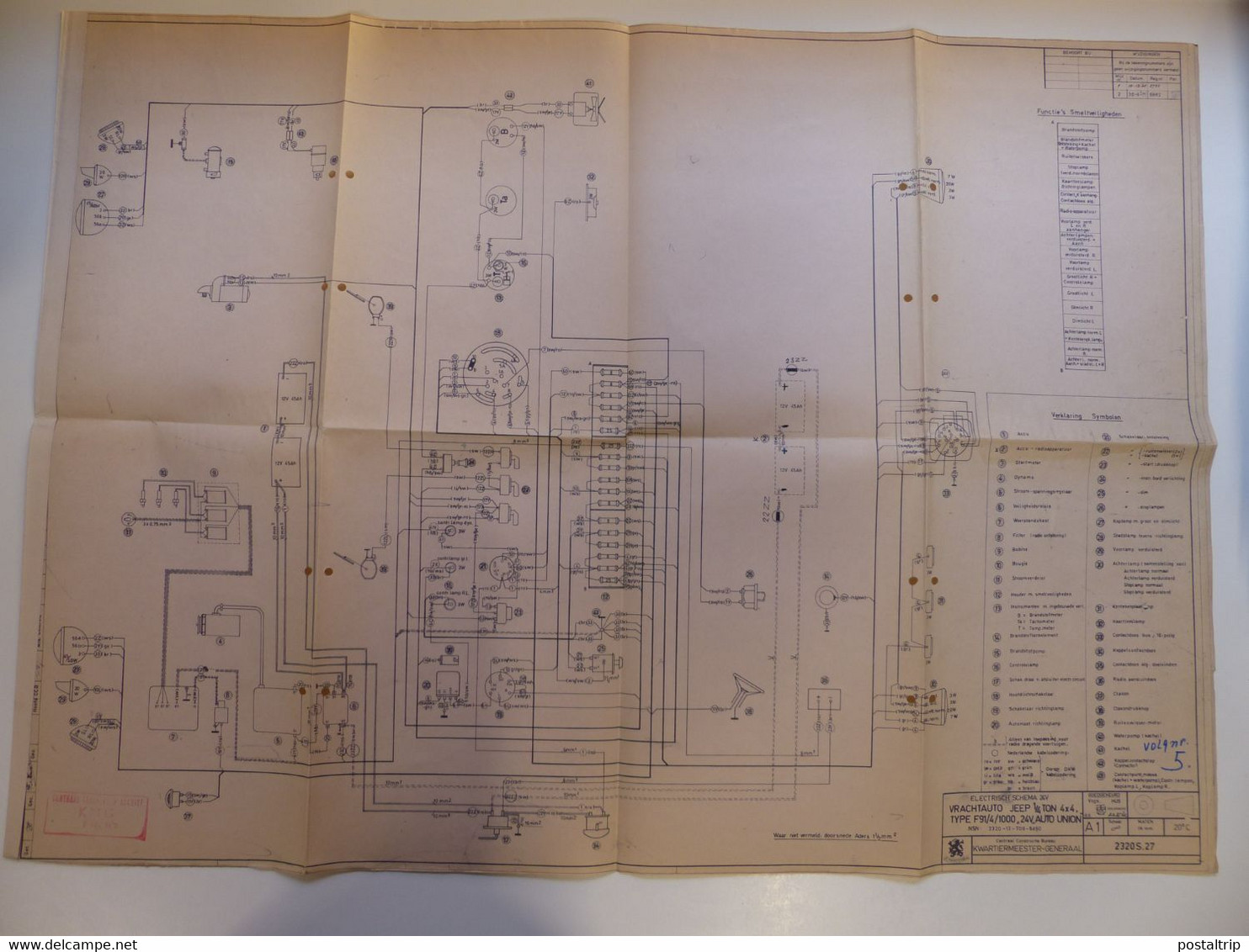 HUEGE LOT (+-35 PRINTS) Lot Technical Drawings Of Military Vehicles And Electric Circuits, Including 'Fahrschulpanzer' - Andere Pläne