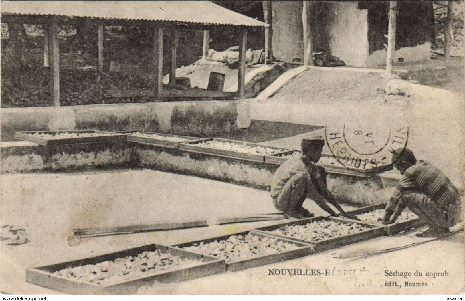 PC OCEANIA, SÉCHAGE DU COPRAH, Vintage Postcard (b44323) - Papouasie-Nouvelle-Guinée