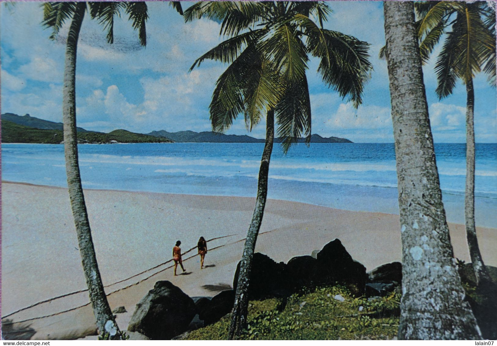 Carte Postale : Seychelles : Grand' Anse, MAHE, Animé, Timbres En 1982 - Seychellen