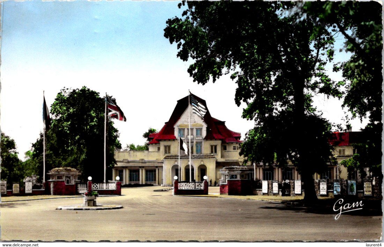 (1 K 20)  France (old) Le Touquet Paris Plage Casino (posted 1960) - Casinos