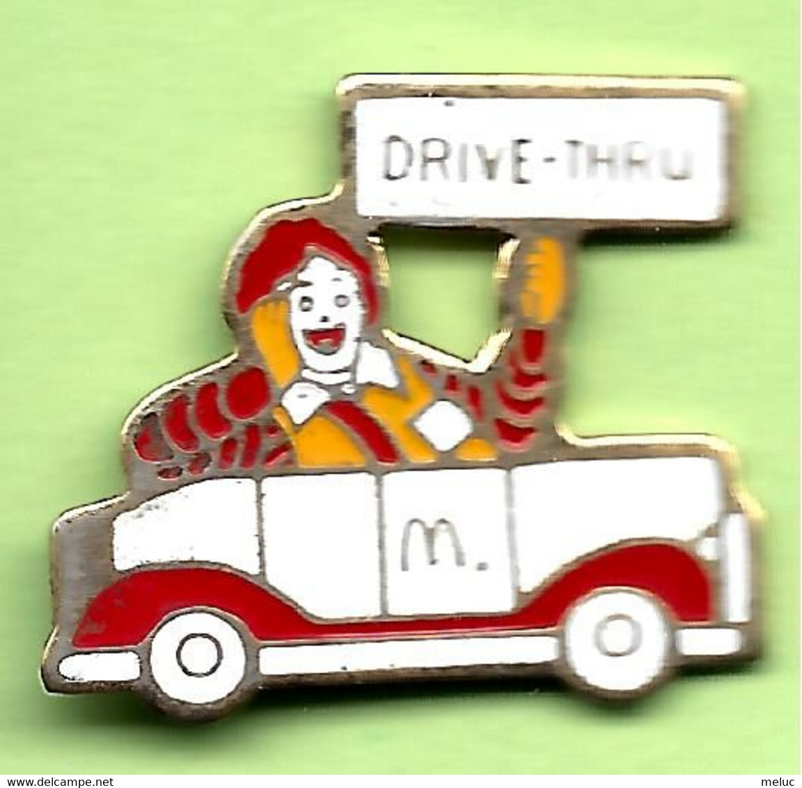 Pin's Mac Do McDonald's Ronald Voiture Drive-Thru - 2GG17 - McDonald's