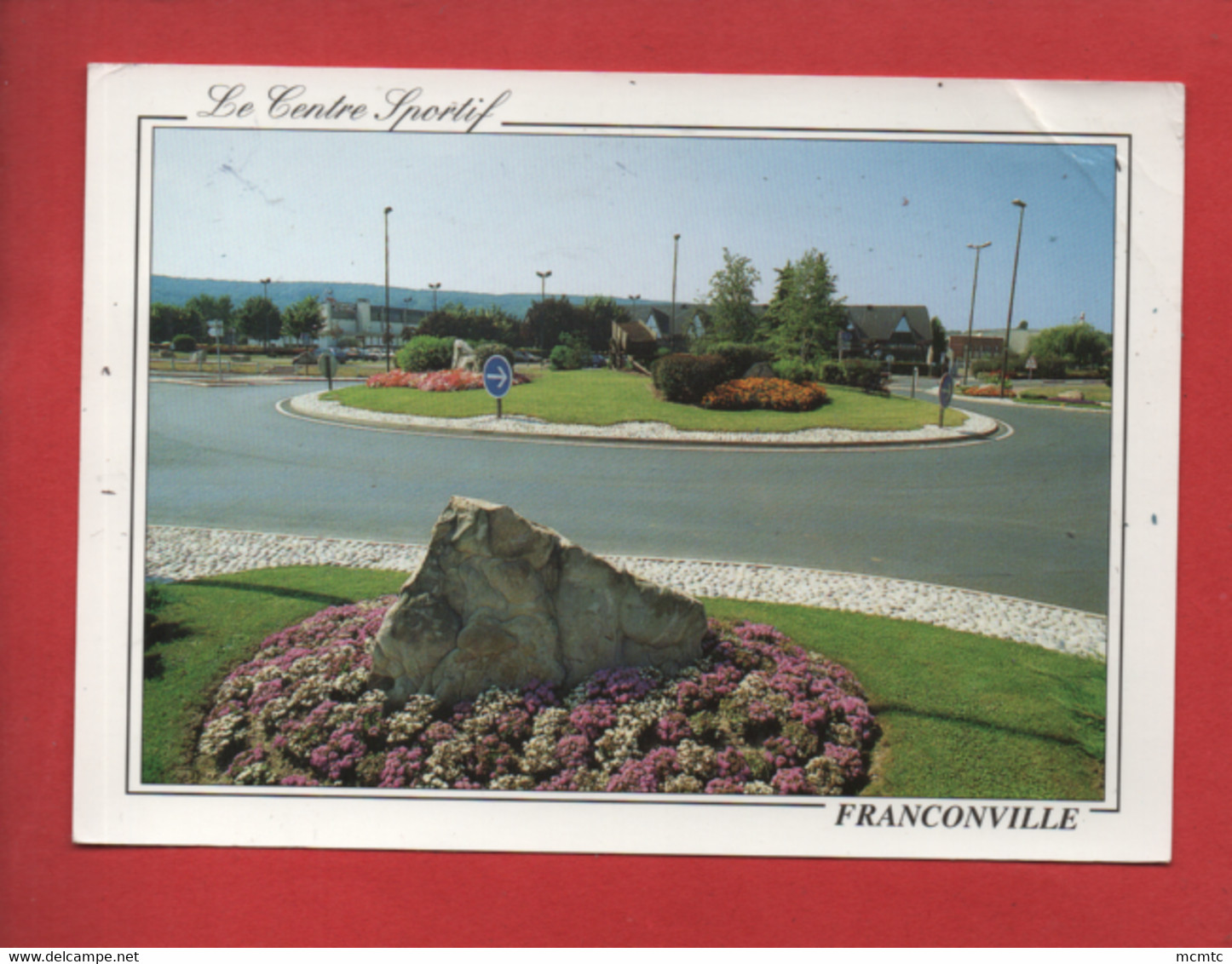 CPM - Franconville -(Val D'Oise) - Centre Sportif Loisirs Et Rond Point - Franconville