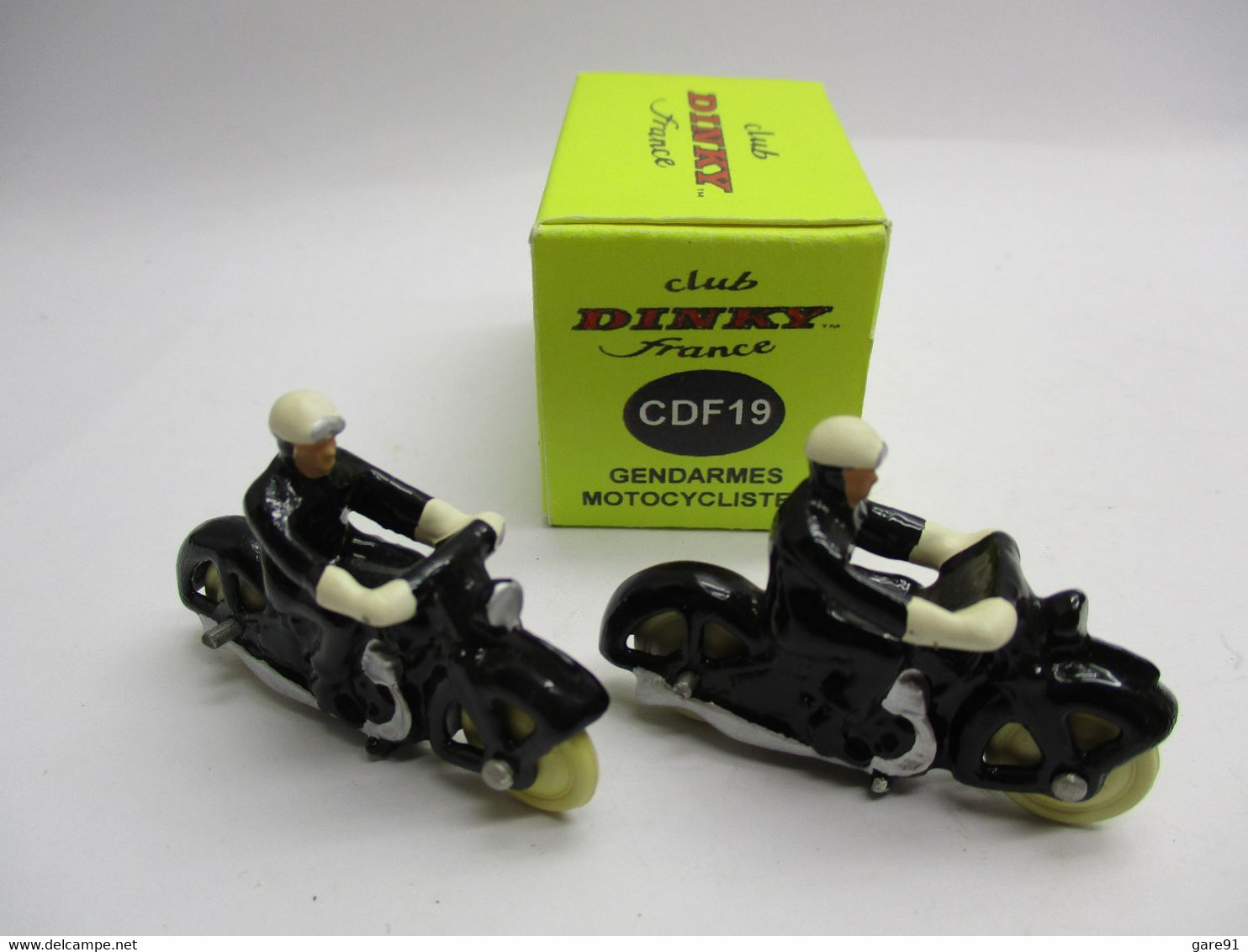 CLUB DINKY  Gendarmes Motocyclistes - Dinky