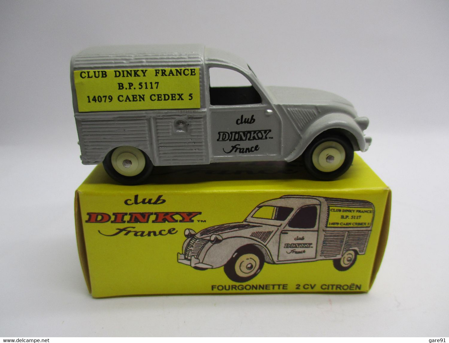 CLUB DINKY  Fourgonnette 2 CV Citroen - Dinky