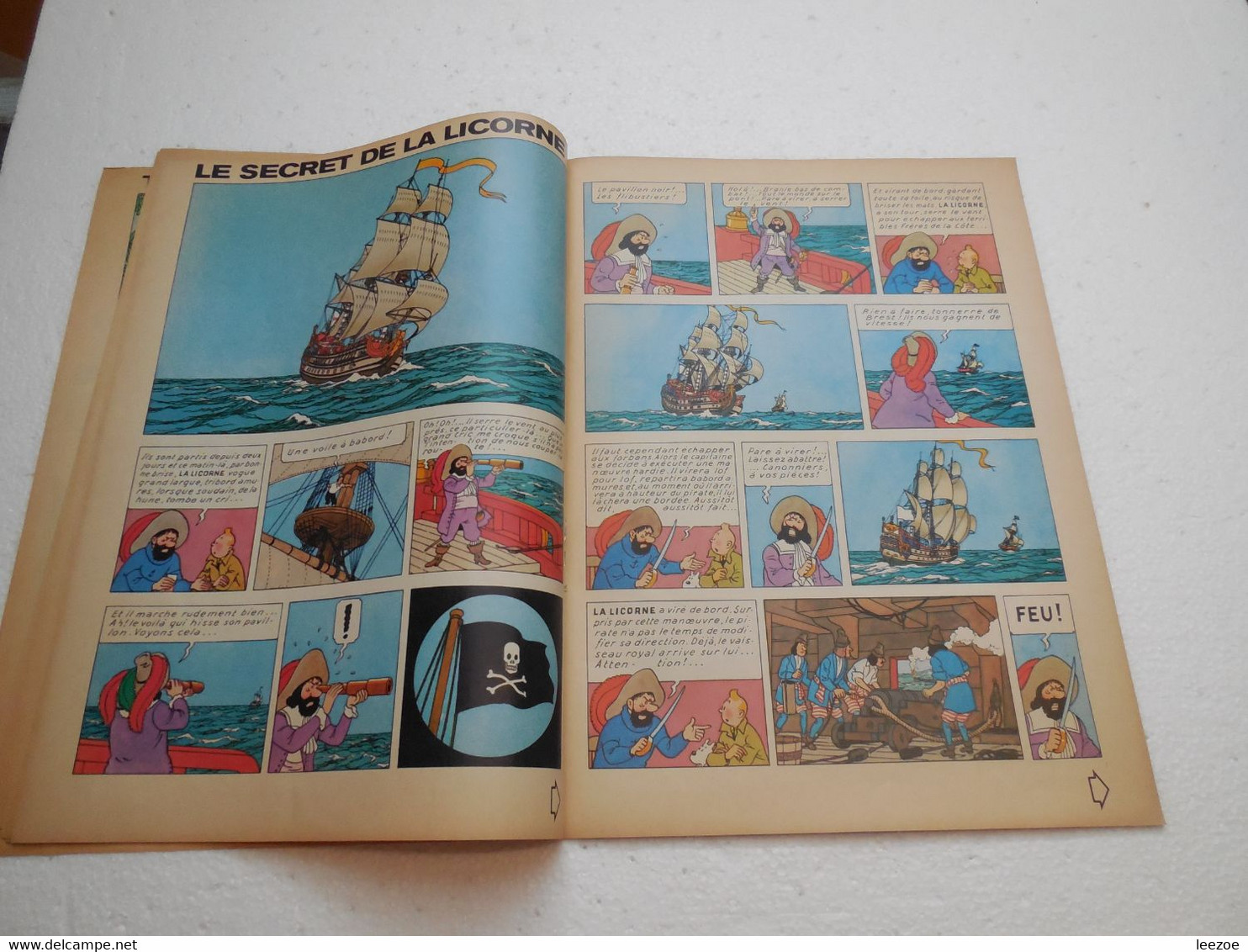 BD OBJET PUBLICITAIRE, CHEVRON LES PLUS GRANDES PEURS DE TINTIN, bel état..........PIN01.22