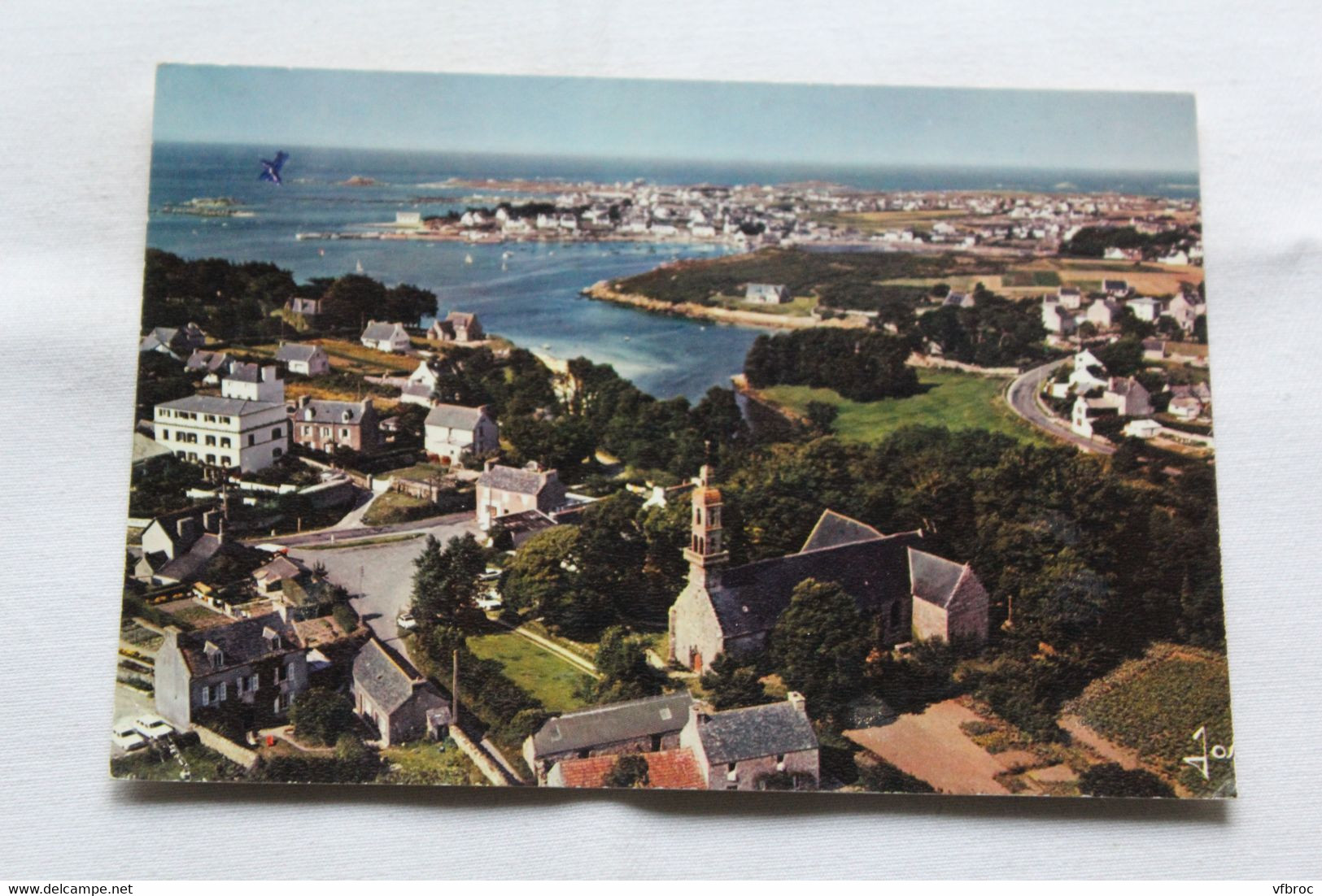 Cpm 1978, Kersaint, L'église L'anse Et Portsall, Finistère 29 - Kersaint-Plabennec