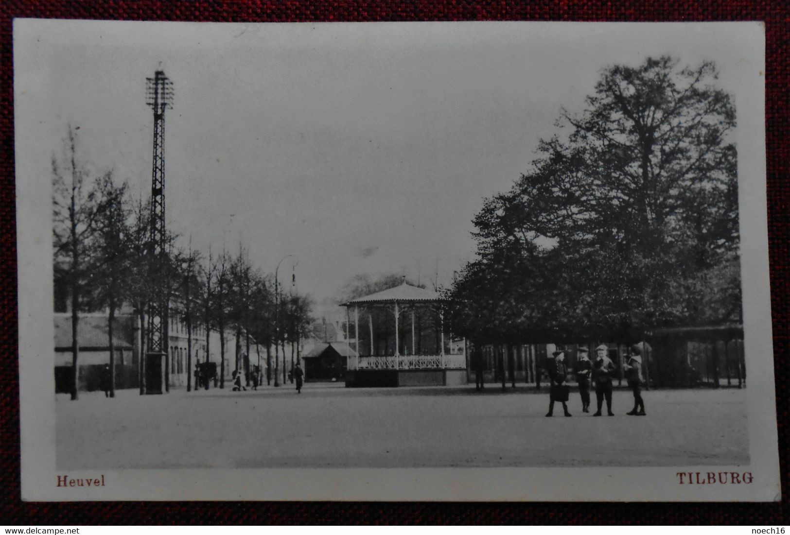 Old Postcard 1920 Tilburg - Heuvel - Met Kiosk - Tilburg