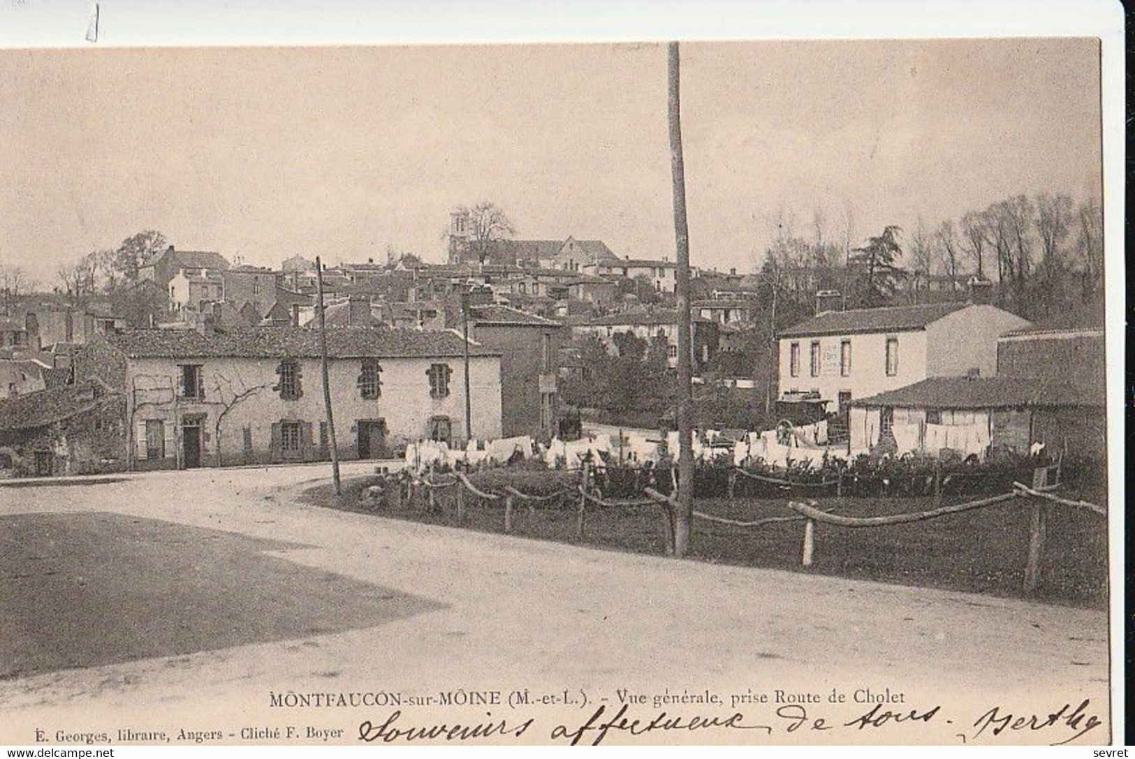 MONTFAUCON-sur-MOINE. - Vue Générale Prise Route De Cholet - Montfaucon