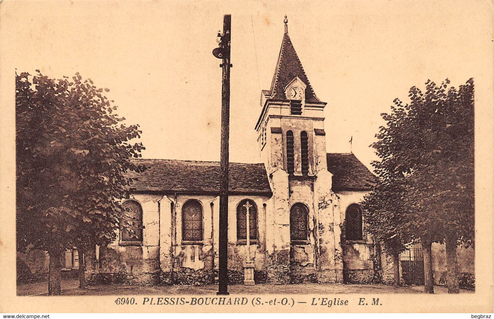 LE PLESSIS BOUCHARD    EGLISE - Le Plessis Bouchard