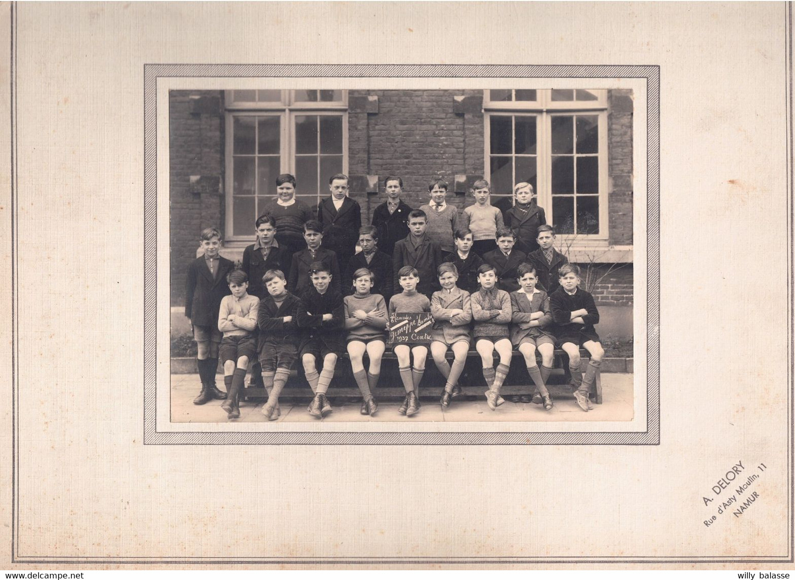 +++ Photo Sur Carton - Ecole JEMEPPE SUR SAMBRE - Photo De Classe 1937   // - Jemeppe-sur-Sambre