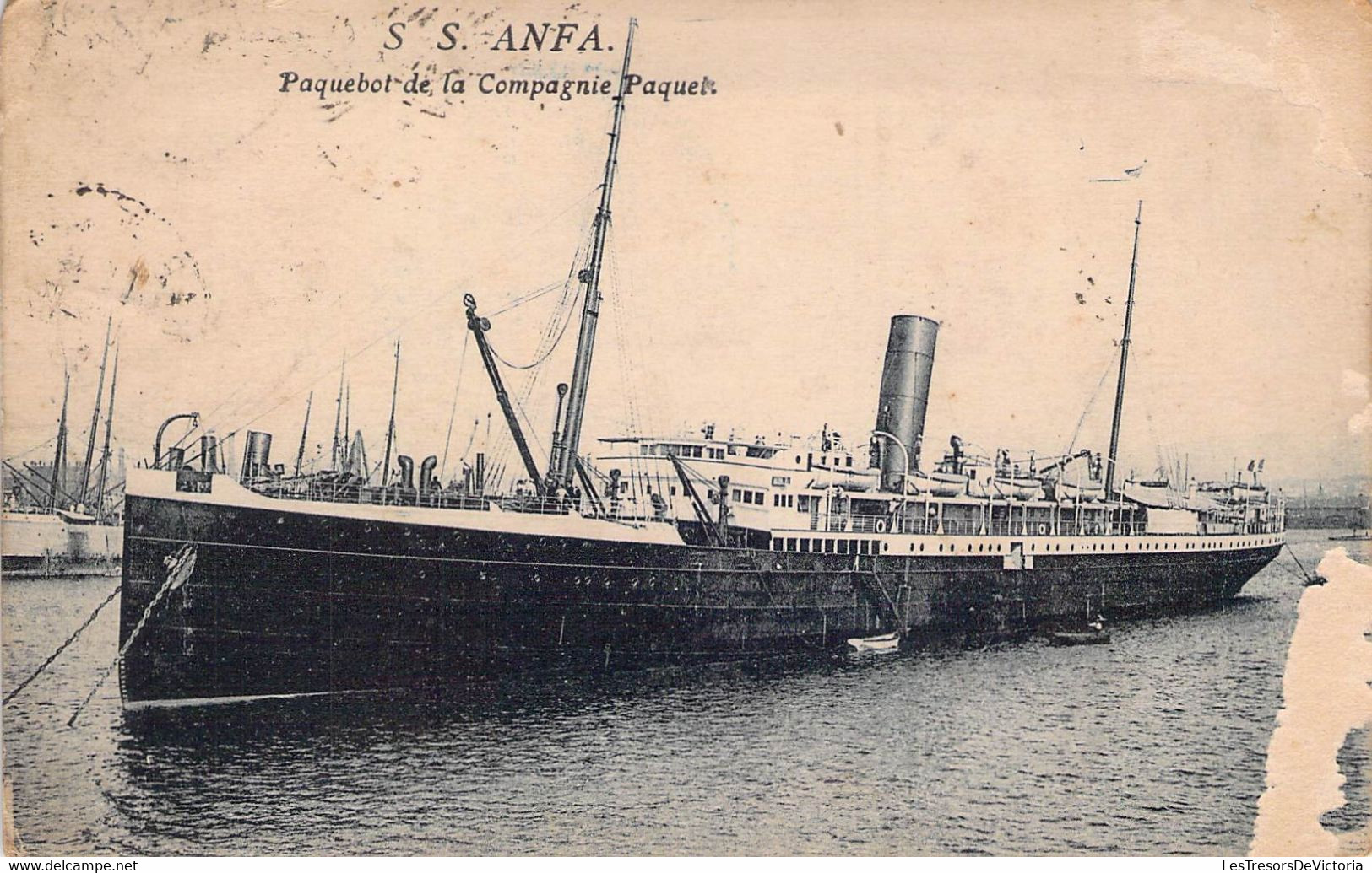 CPA - BATEAU - Paquebot De La Compagnie Paquek - Maroc - Carte Abimée Sur Le Côté Droit - Steamers