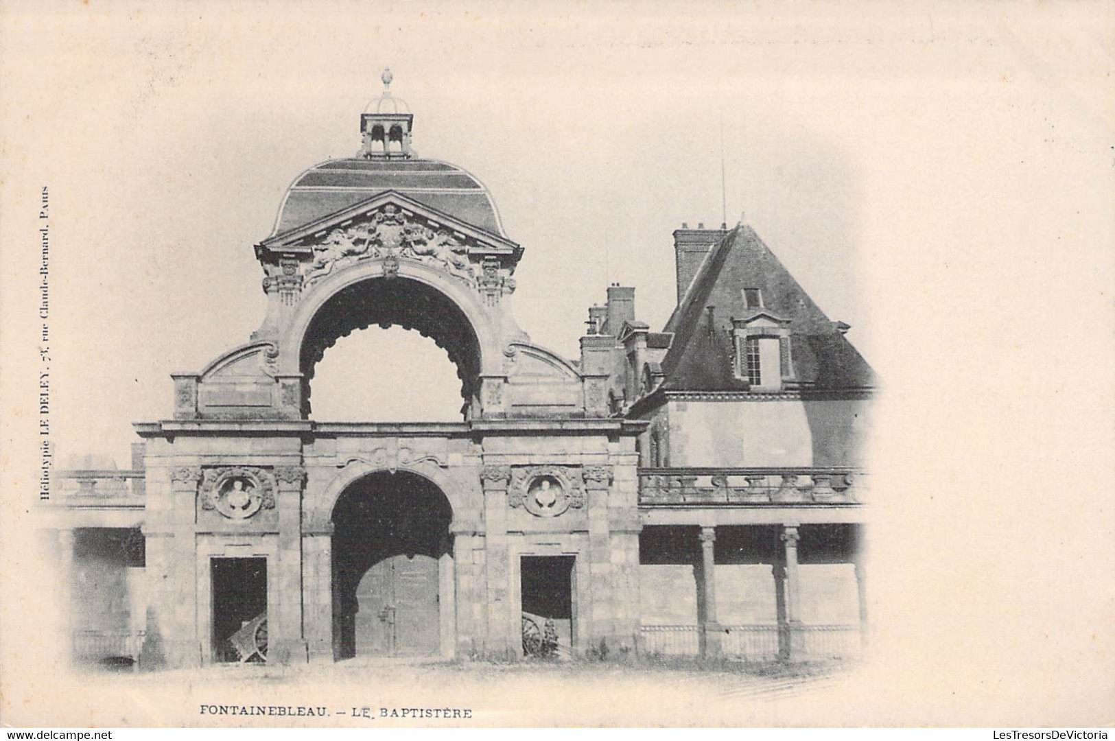 CPA - 77 - FONTAINEBLEAU - Le Baptistère - Carte Précurseur - Dos Non Divisé - Héliotypie LE DELEY PARIS - Fontainebleau