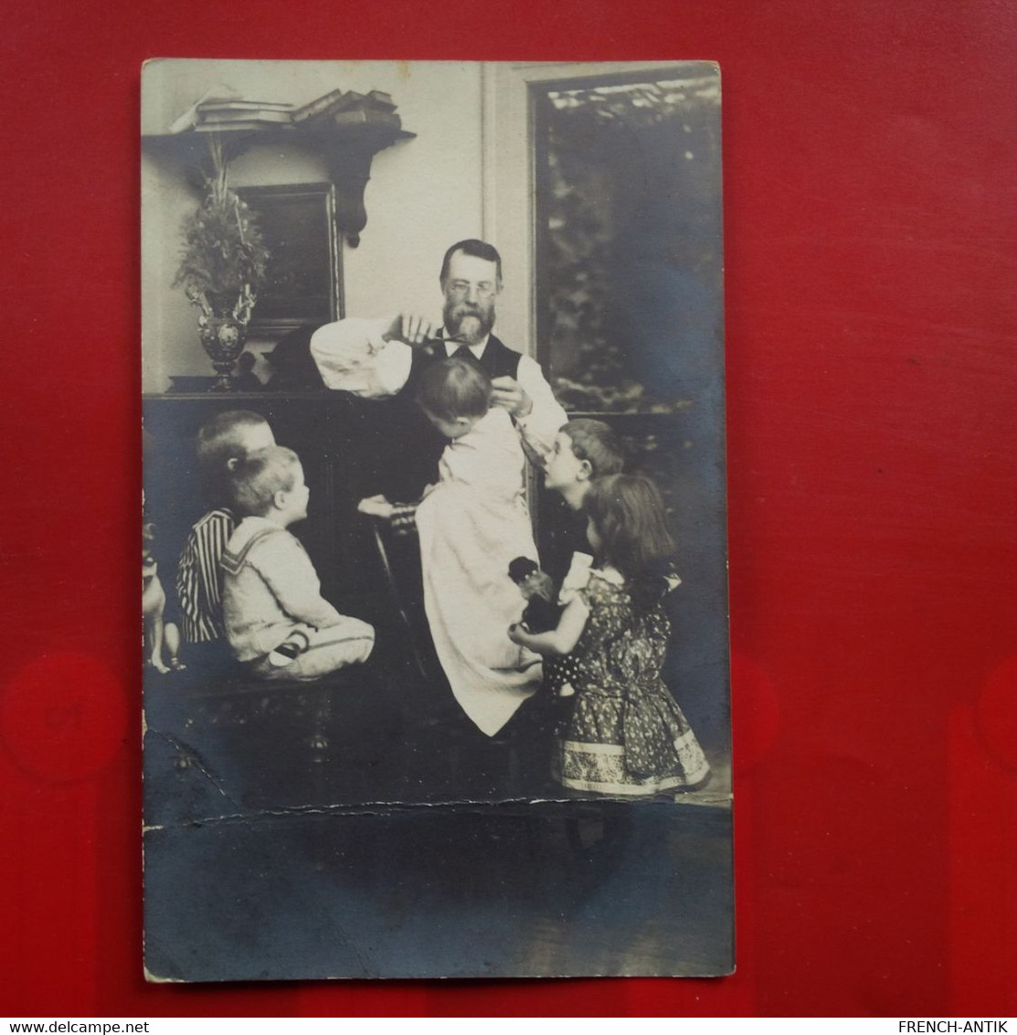 CARTE PHOTO COIFFEUR ET ENFANTS CACHET AU DE D OR GAND - Kunsthandwerk