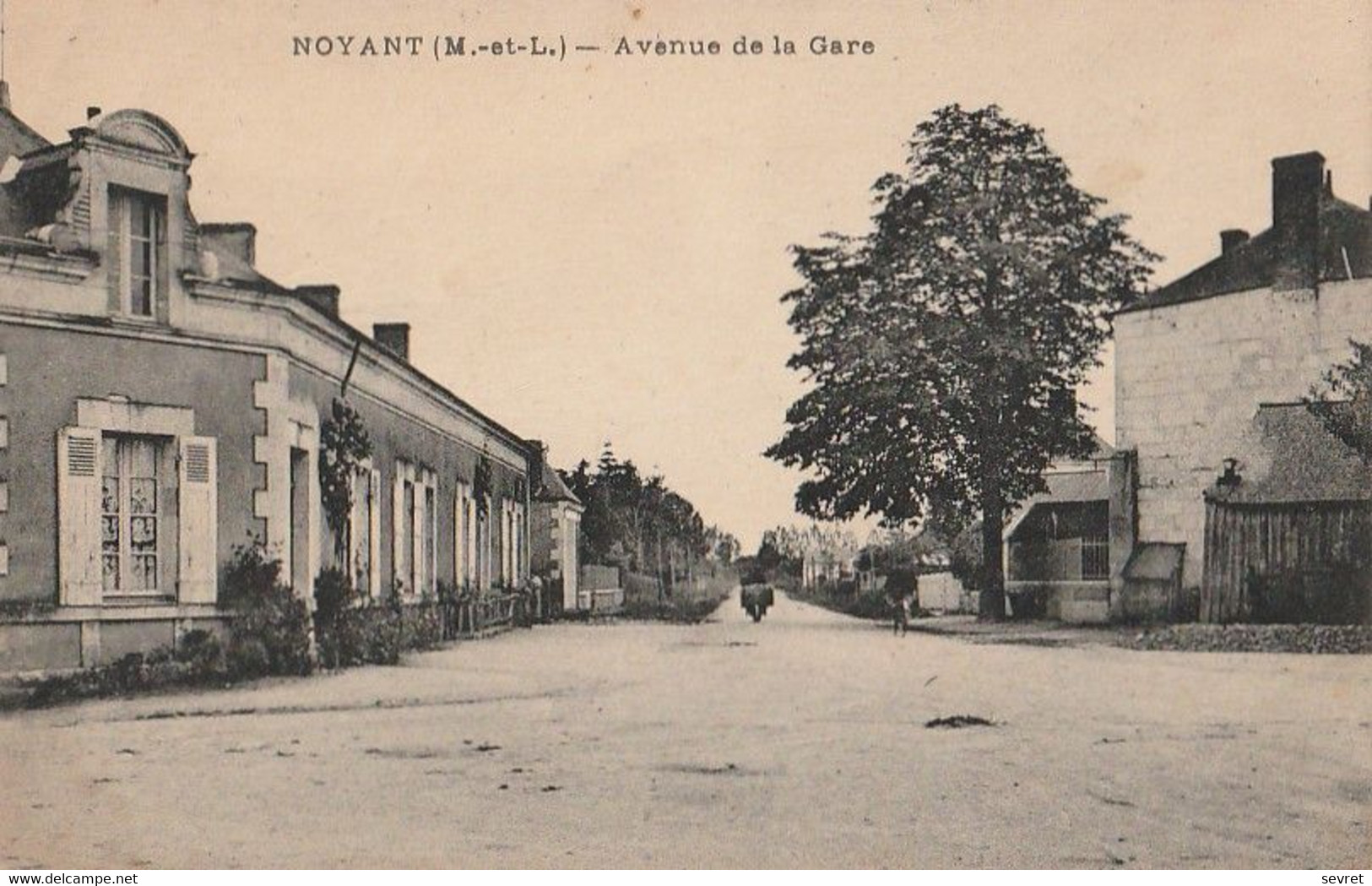 NOYANT. - Avenue De La Gare - Autres & Non Classés