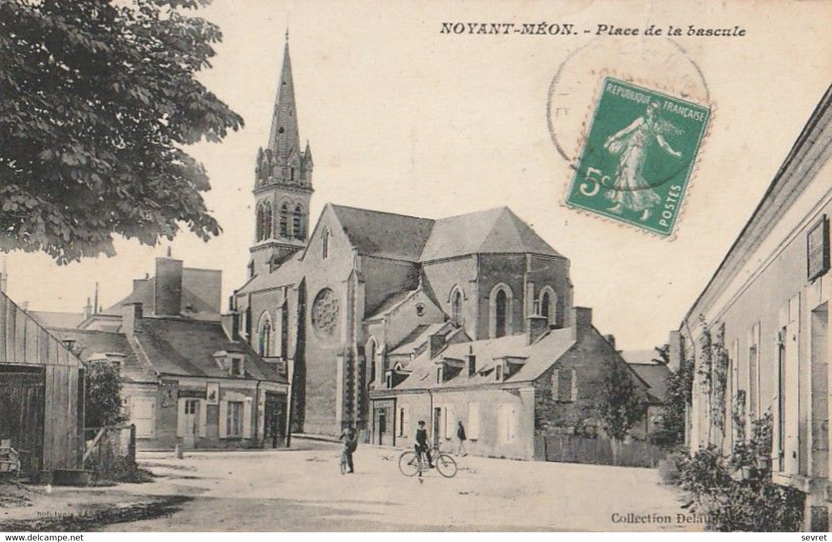 NOYANT-MEON. - Place De La Bascule - Autres & Non Classés