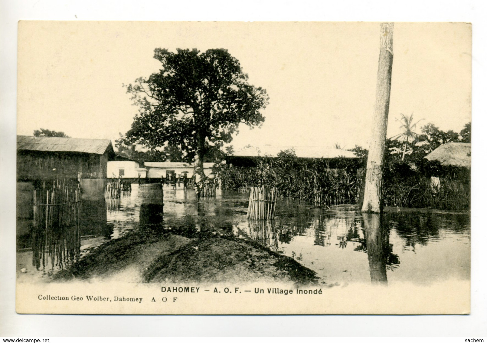 DAHOMEY 157 Un Village Inondé Coll Geo Wolber - Dahomey