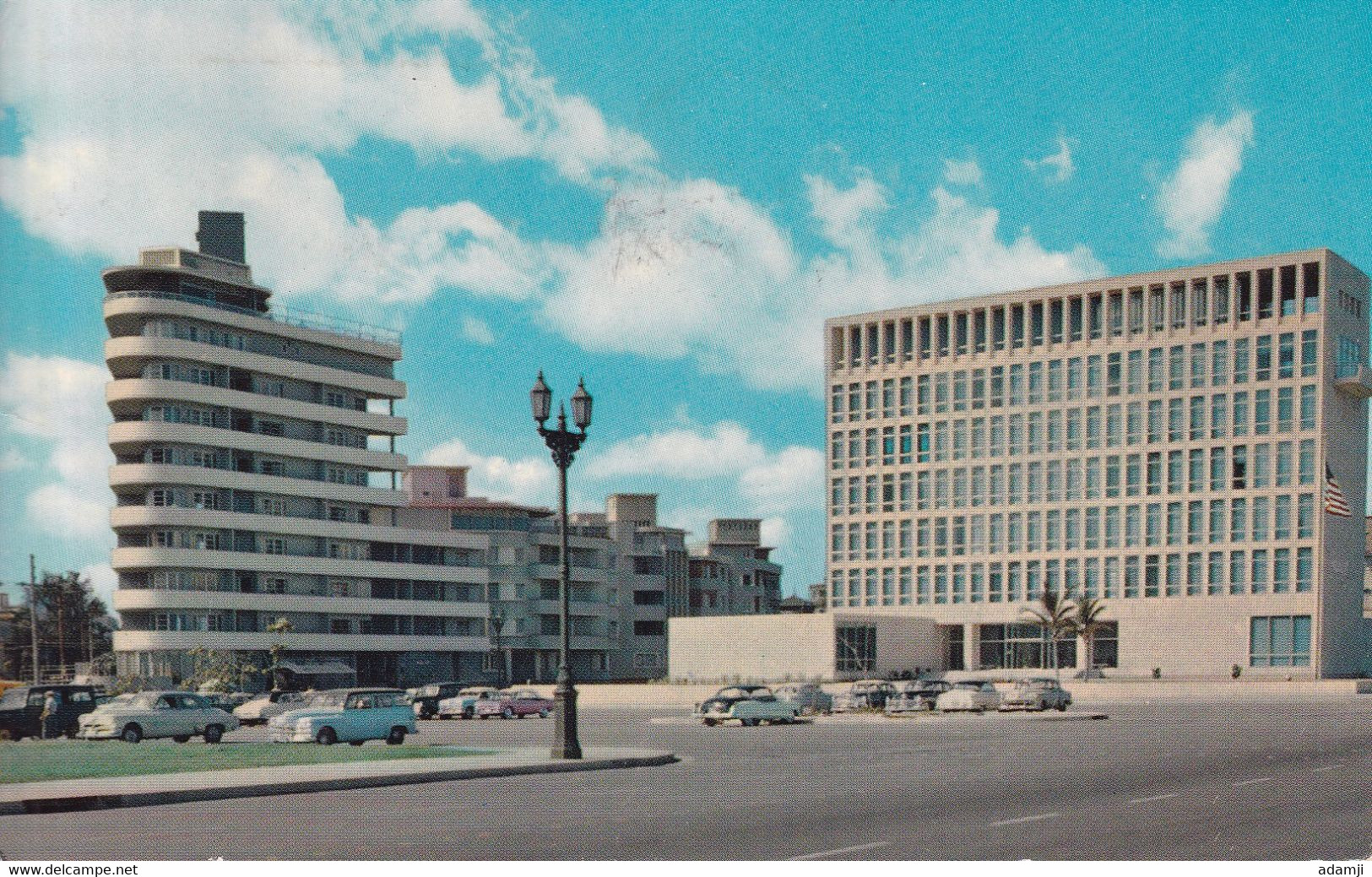 CUBA 1960 POSTCARD TO ENGLAND. - Covers & Documents