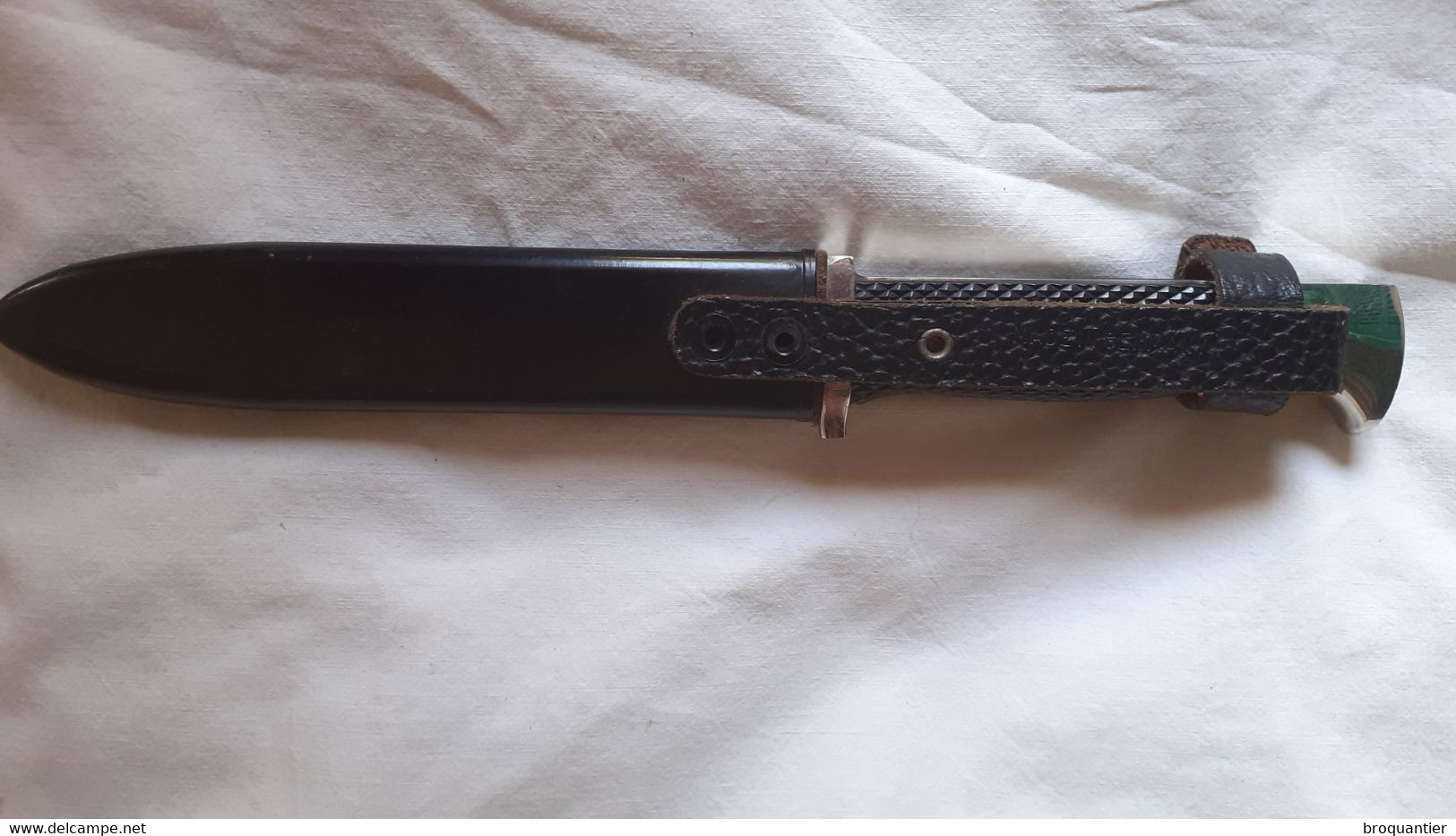 Réplique du couteau WW2 des H.J. Scout Allemand.