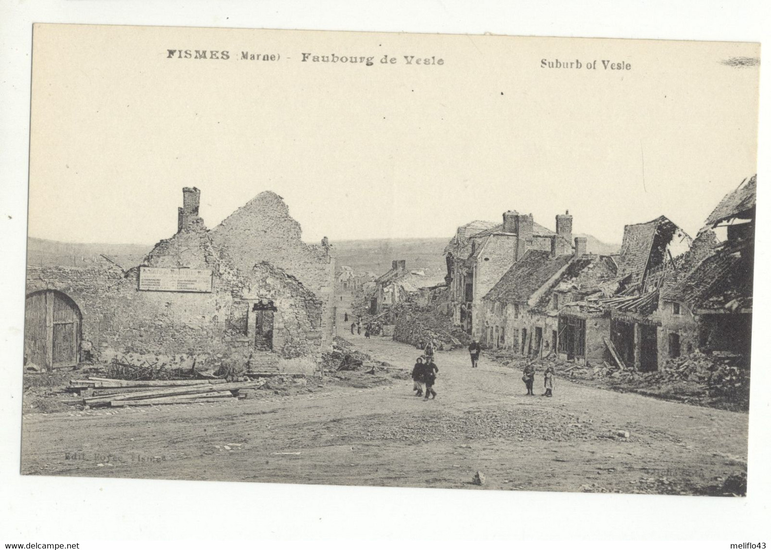 51/ CPA A - Fismes - Faubourg De Vesle (Bombardé, Guerre) - Fismes