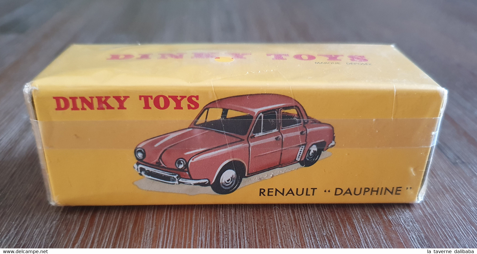 DINKY TOYS BERLINE RENAULT DAUPHINE 24 E ATLAS 2008 NEUVE SOUS BLISTER - Dinky