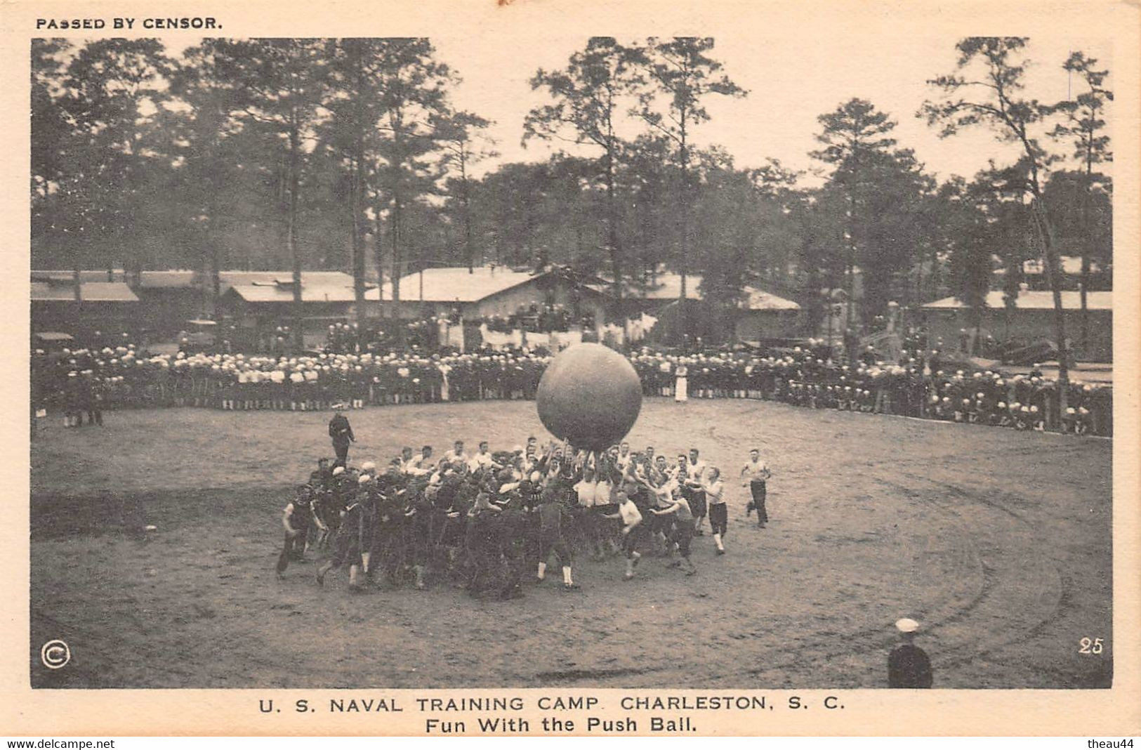 ETATS-UNIS - CAROLINE Du SUD - CHARLESTON - U.S. Naval Training Camp - Fun With The Push Ball - Militaires - Charleston