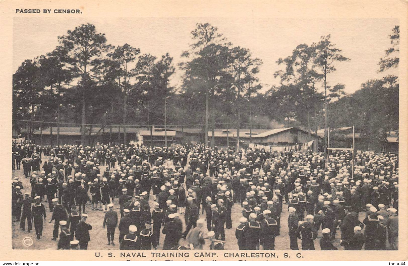 ETATS-UNIS - CAROLINE Du SUD - CHARLESTON - U.S. Naval Training Camp - Open Air Theatre Audience .......- Militaires - Charleston