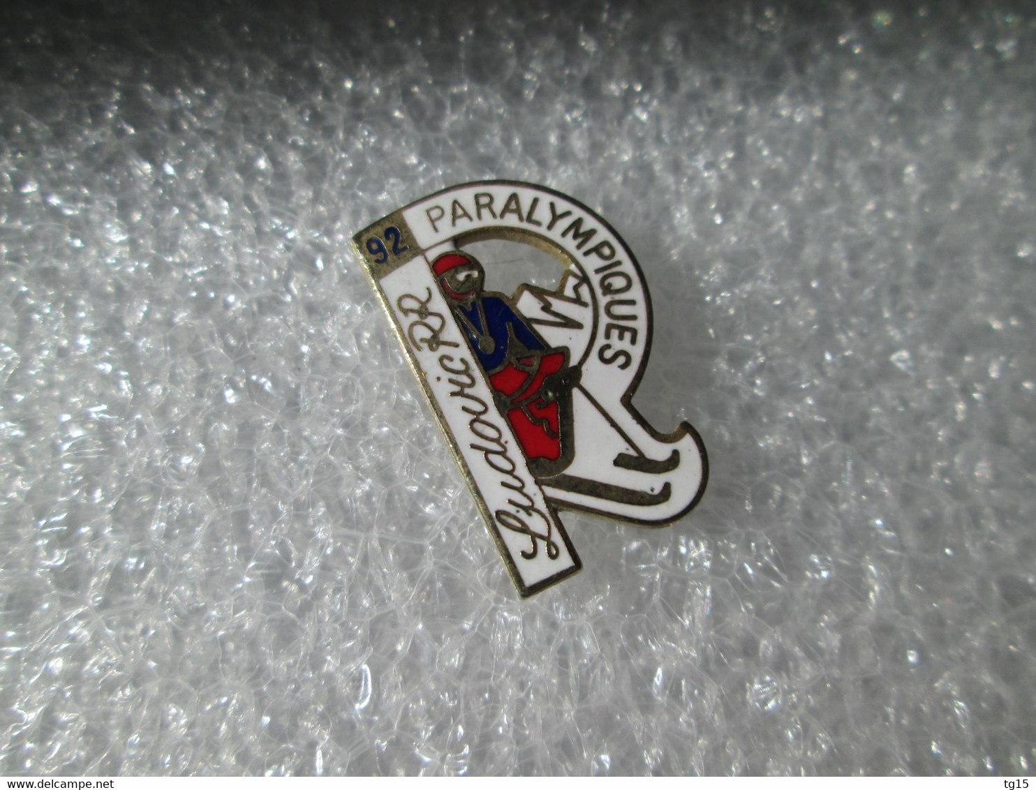 PIN'S    JEUX OLYMPIQUES   92  PARALYMPIQUES ALBERTVILLE LUDOVIC RR Email Grand Feu    SKI - Jeux Olympiques