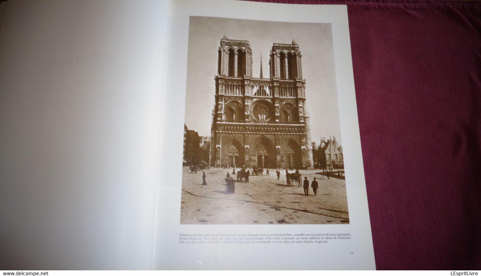 LE LIVRE DE PARIS 1900 Photographies Régionalisme Commerce Transports Attelage Métiers Cirque Moulin Rouge Montmartre