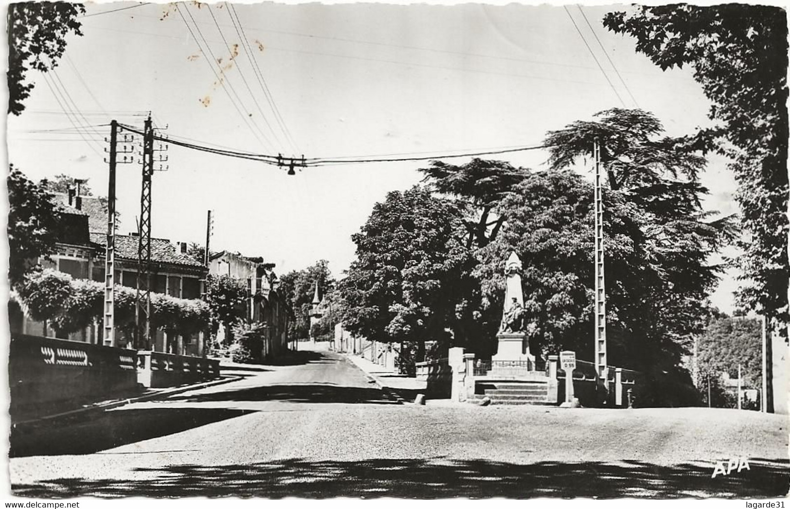 ⭐Roquecourbe, Place Du Monument Aux Morts Et Route De Labessonnié⭐ - Roquecourbe