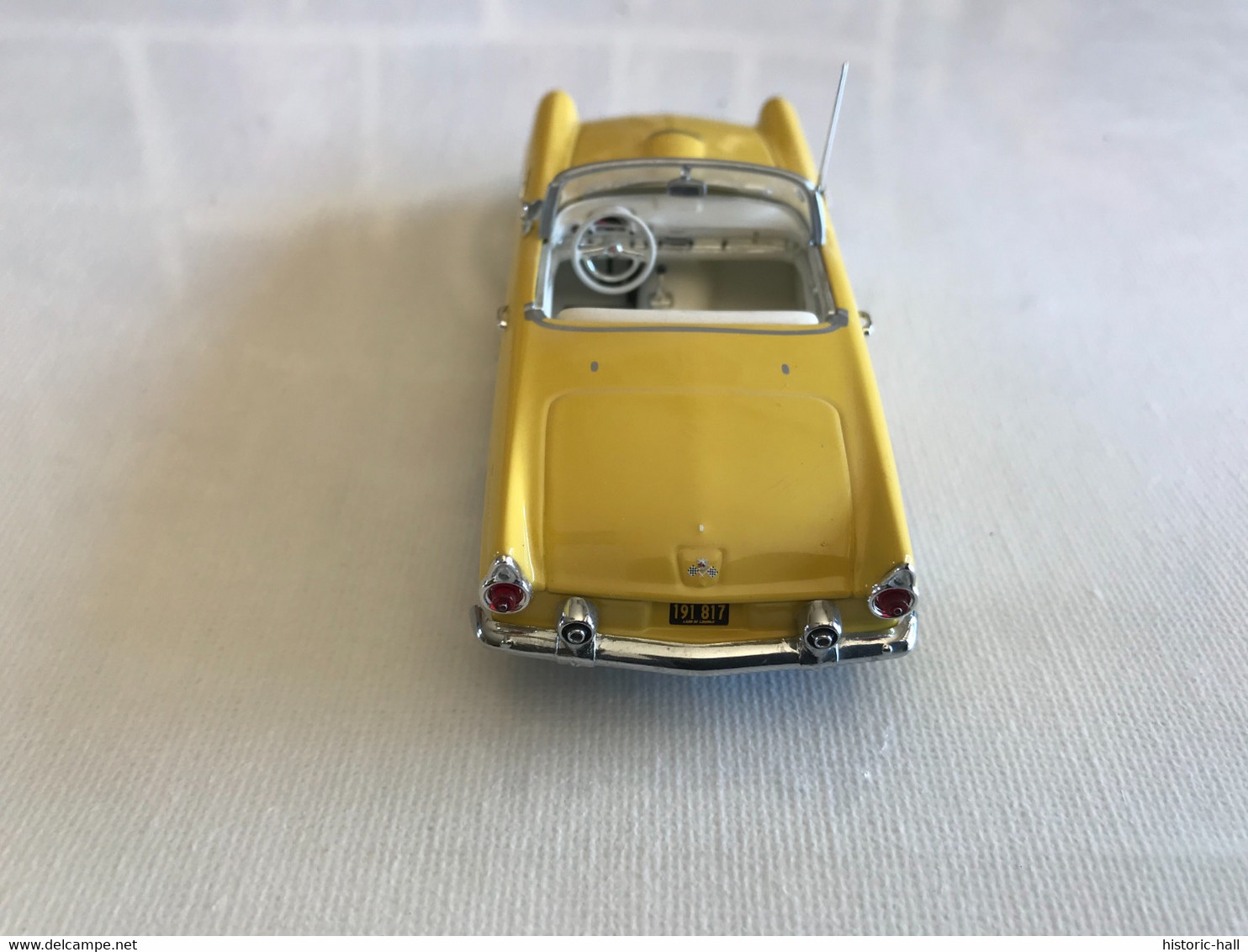 MINICHAMPS - FORD THUNDERBIRD 1955  - 1:43e - Minichamps