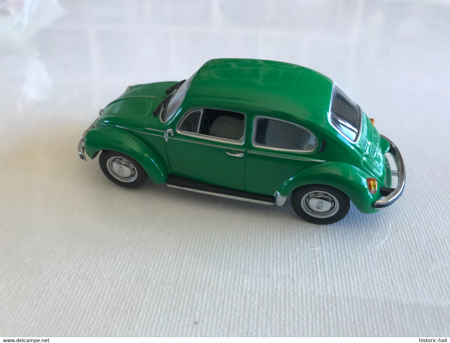 MINICHAMPS - VOLKSWAGEN 1302/1303 - 1:43e - Coccinelle - Minichamps