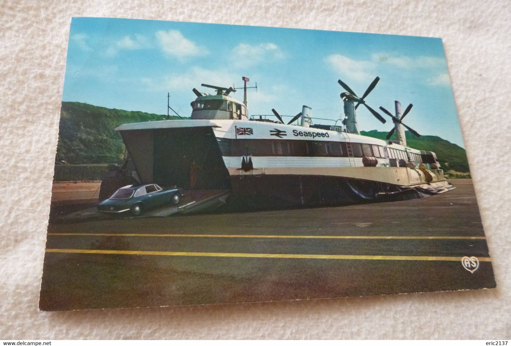 BELLE CARTE "L'HOVERCRAFT SR N 4" .....ENTRE DOUVRES ET LE PORTEL - Hovercrafts