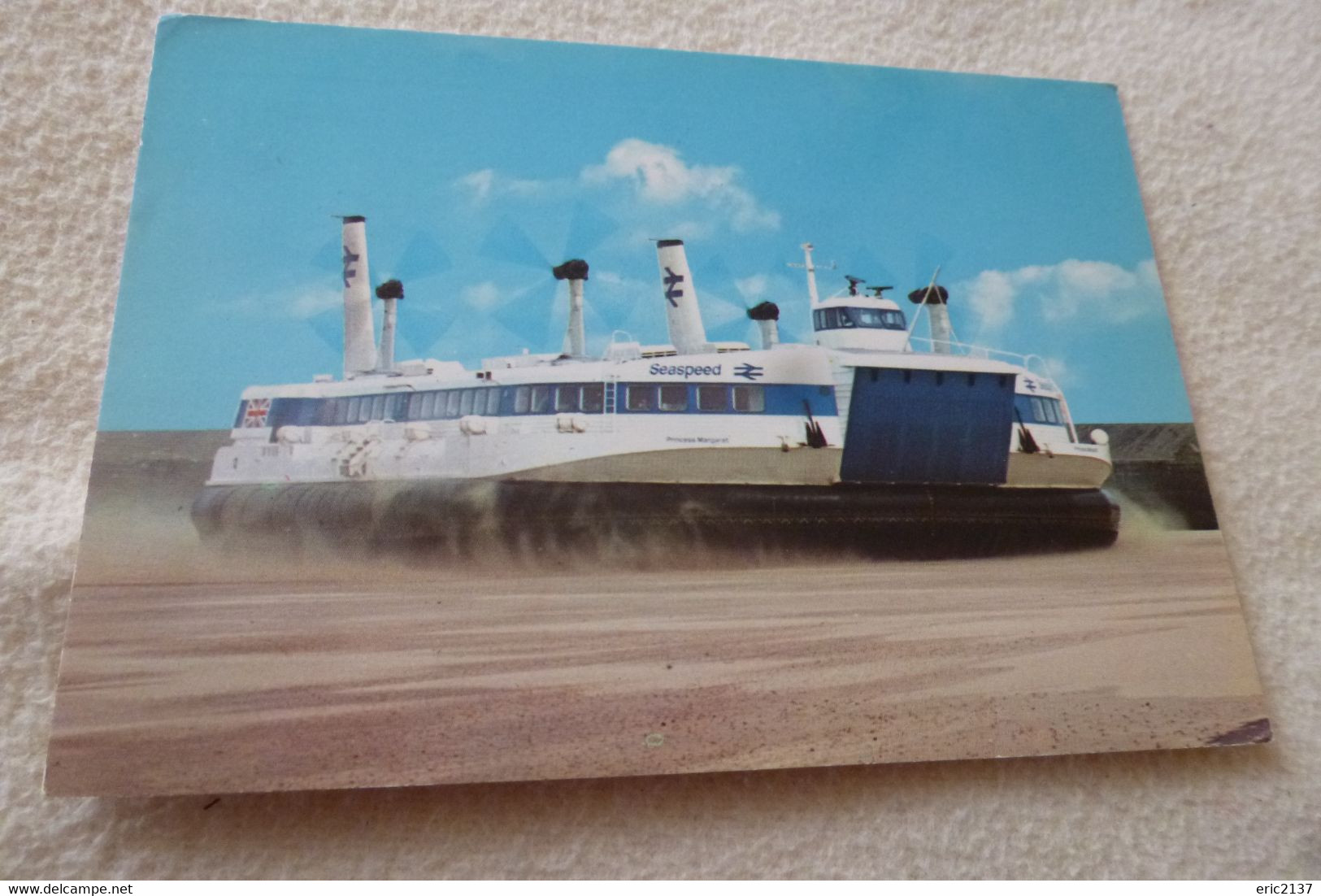 BELLE CARTE "L'HOVERCRAFT SR N 4" .....ENTRE DOUVRES ET LE PORTEL - Hovercrafts