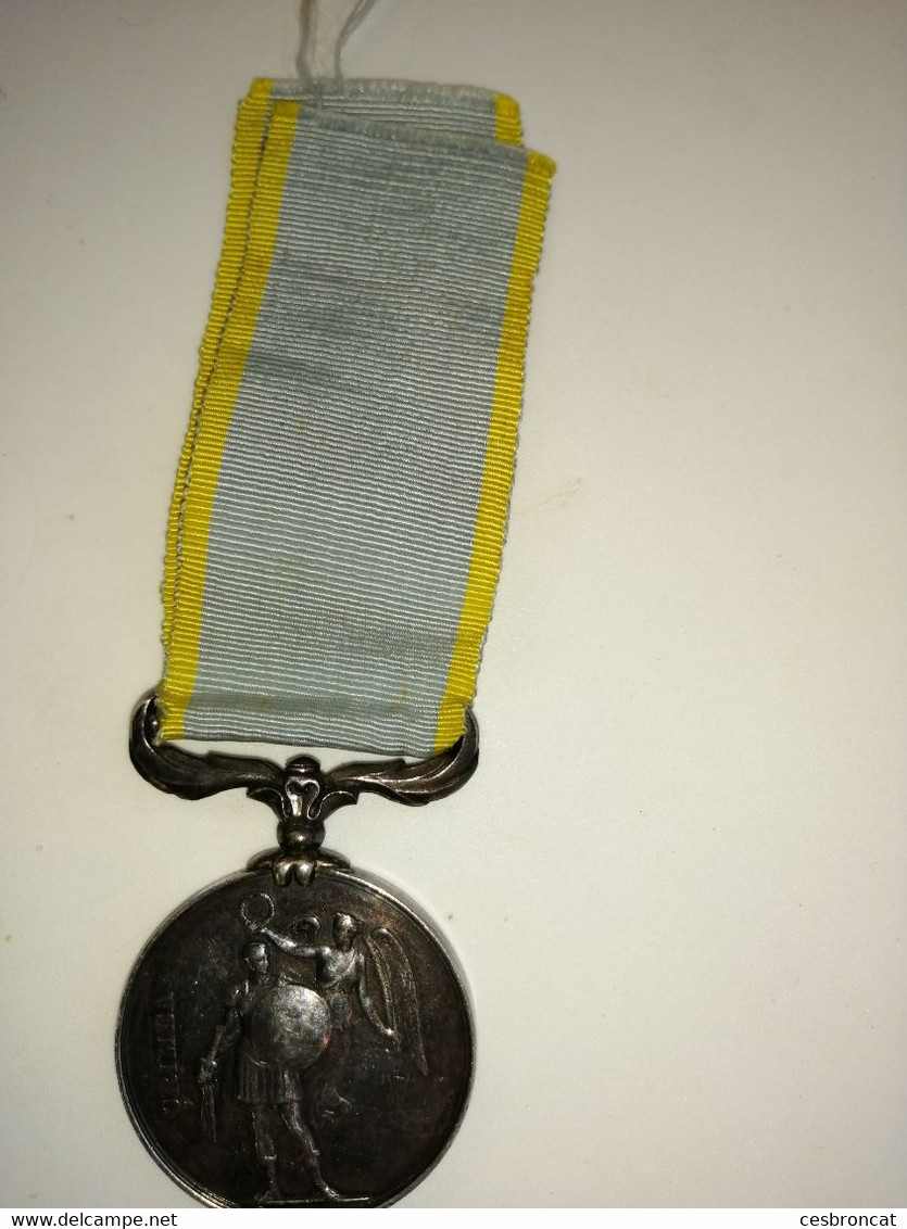 L 27 médaille guerre de crimée 1853 armée britannique bel aspect(date 1854 sur médaille)