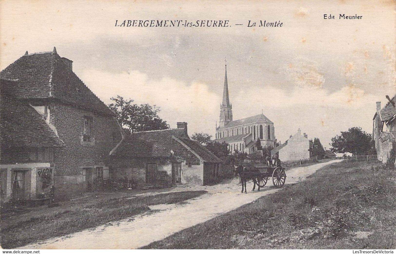 CPA France - Labergement Les Seurre - La Montée - Eglise - Animée - Cheval - Attelage - Edition Meunier - Other & Unclassified