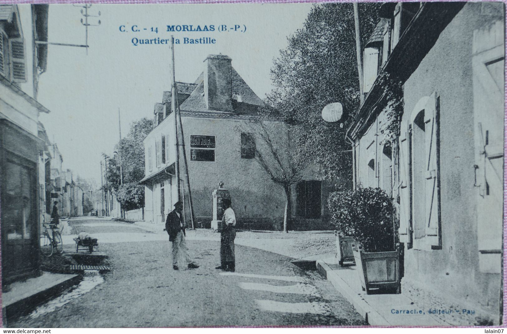 C. P. A. : 64 : MORLAAS : Quartier La Bastille, Animé - Morlaas