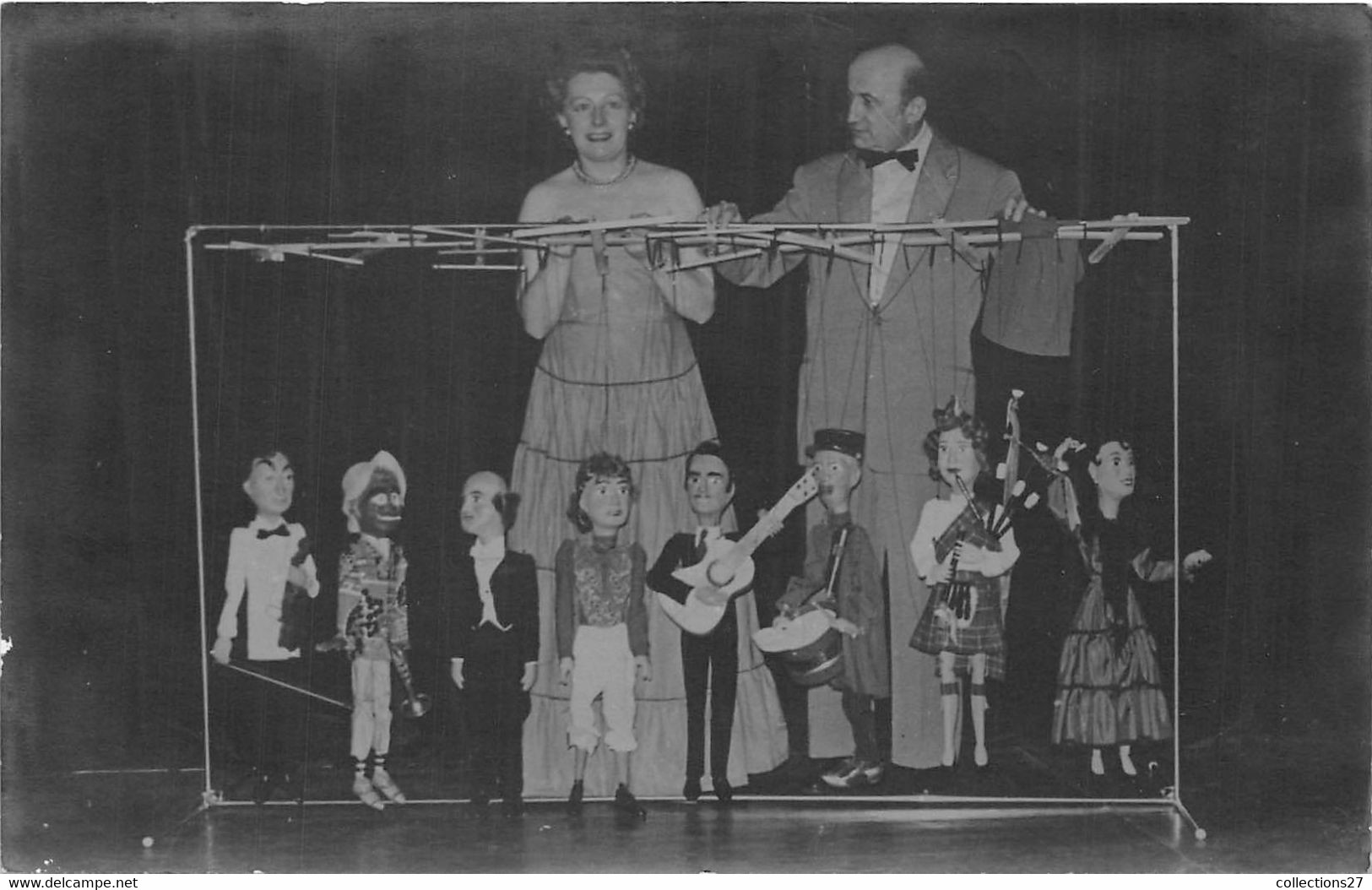 THEATRE DE MARRIONETTE-CARTE-PHOTO- AUX BENEFICE DE LA CROIX-ROUGE- JUIN 1955 - Theatre